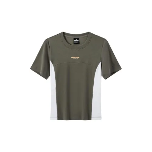 XTEP T-Shirts Women's Dark Green/Pearl White