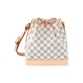 LOUIS VUITTON Noé Bb