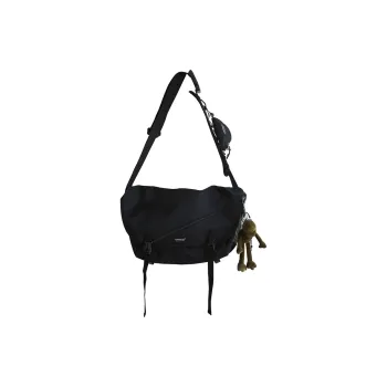 Alcohol dragon Shoulder Bags Black With Green Frog Charm