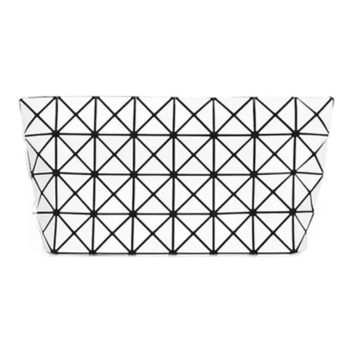 ISSEY MIYAKE Prism PVC Clutch Women's White