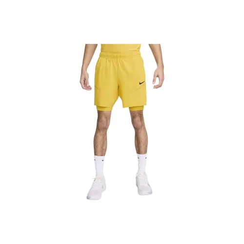 Nike Casual Shorts Men Yellow