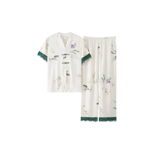 The Story Of The Flower Season Pajama Set Women's White