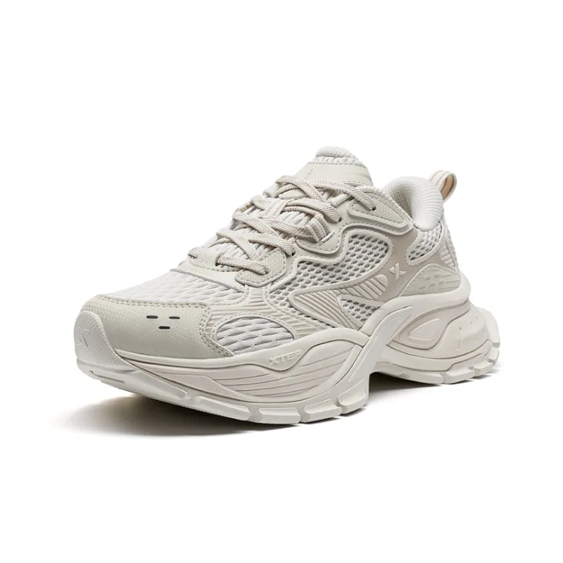 XTEP Basque Lightweight Height Increasing Coverage Low-Top Casual Shoes Women's Fresh Look Milk Cheese-2