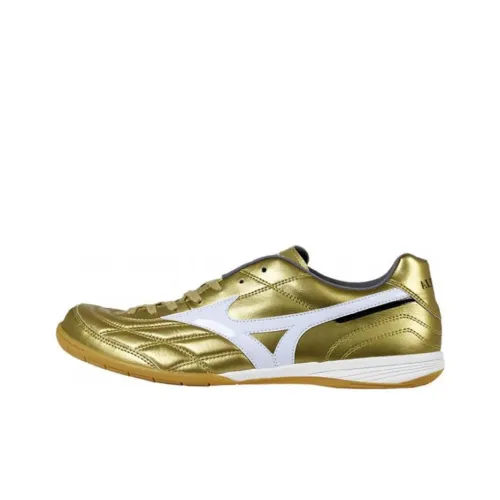 Mizuno Morelia Football Shoes Men Low-Top Gold/White/Black