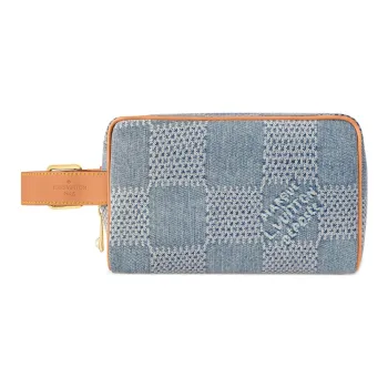 LOUIS VUITTON Locker Dopp Kit
