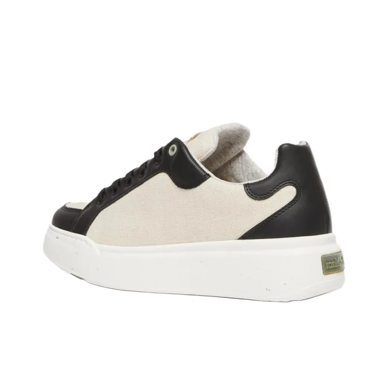 MaxMara Low-Top Skateboard Shoes Women's Black-4