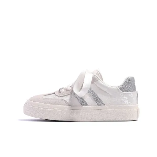 Liddy Skateboard Shoes Women's Low-Top