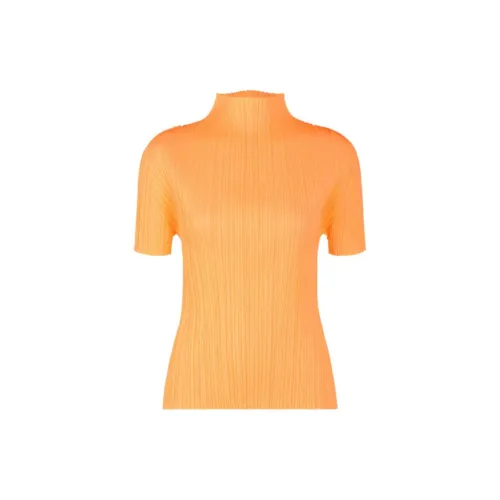 PLEATS PLEASE ISSEY MIYAKE T-Shirts Women's Neon Orange