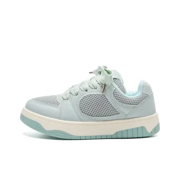 Anime Story Low-Top Skateboard Shoes Women's