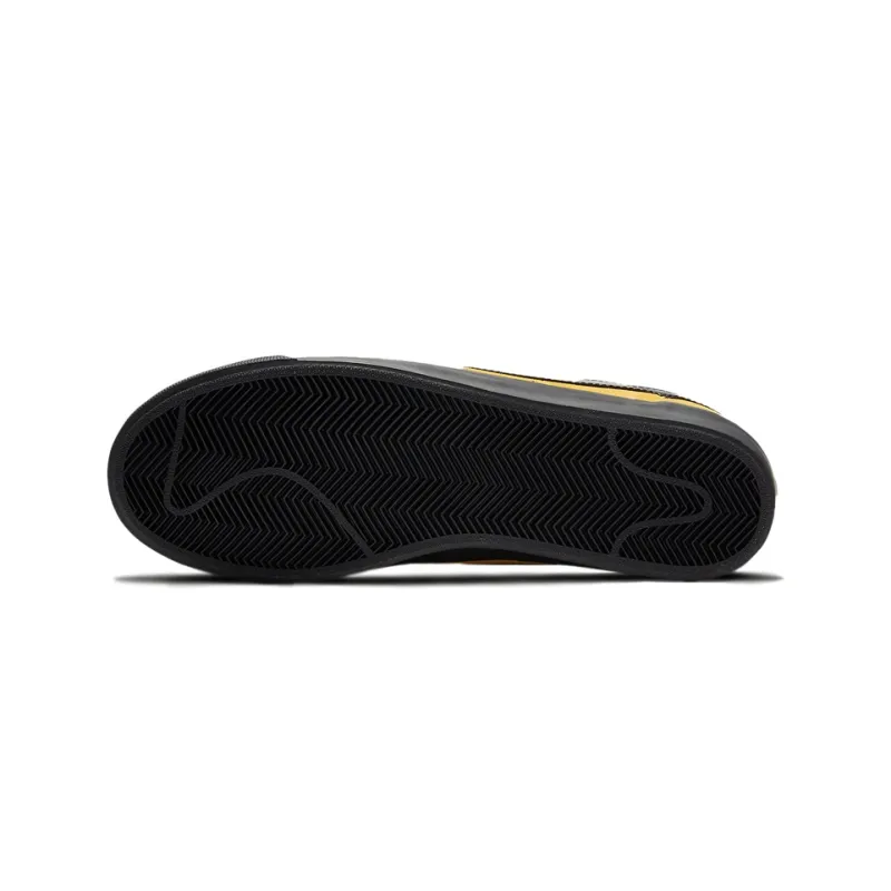 Nike Sb Blazer Low Gt University Gold Black-5