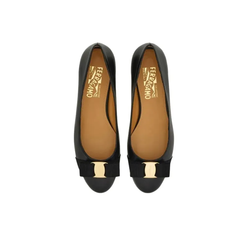 FERRAGAMO Varina Casual Single Shoes Women's Black-4