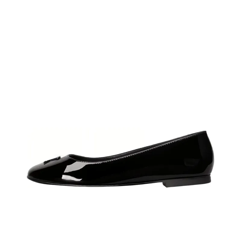 AMI Paris Logo-embossed Leather Ballerina Shoes-0