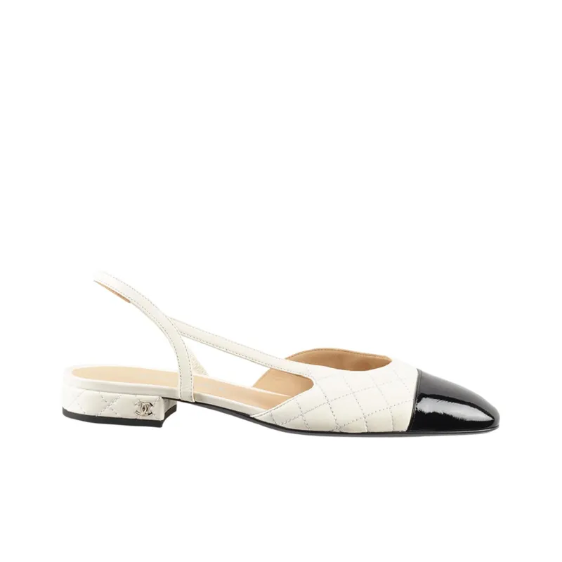 CHANEL Stylish Sandal Women's White-1