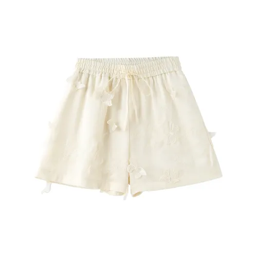 Miss Chipmunk Casual Shorts Women's Brocade Beige Fully Elastic Waistband