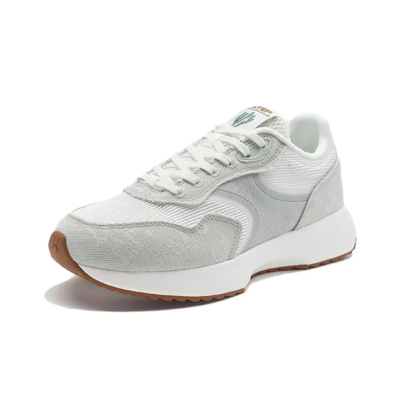 XTEP Trace Shadow 5.0 Slip Resistant Low Top Casual Shoes Women's Green Gray White-1