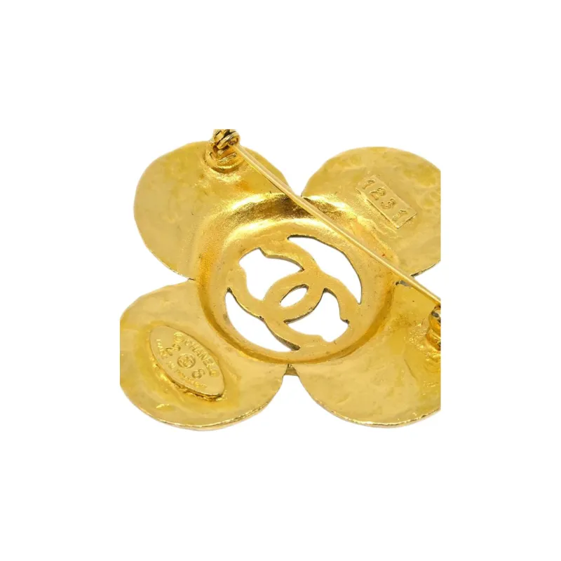 CHANEL 1993 Cc Logo embossed Brooch-2