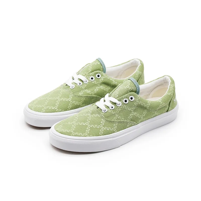 I'm shopping Canvas Shoes Unisex Low Top Green-1
