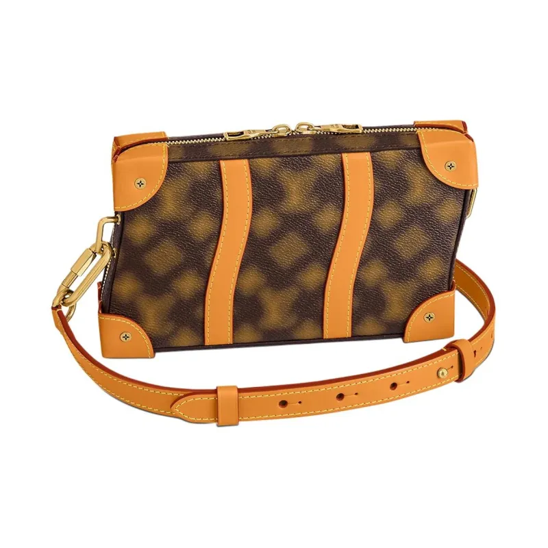 LOUIS VUITTON Soft Trunk Blurry Monogram Brown-0
