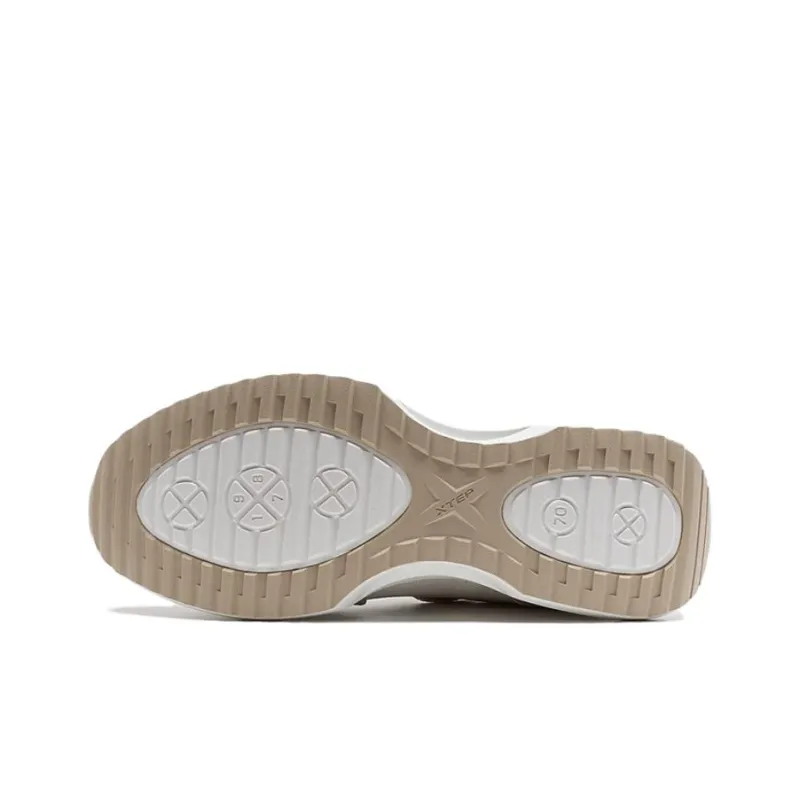 XTEP Trace Shadow 5.0 Wear-resistant And Lightweight Low-Top Casual Shoes Men's Light Brown-5