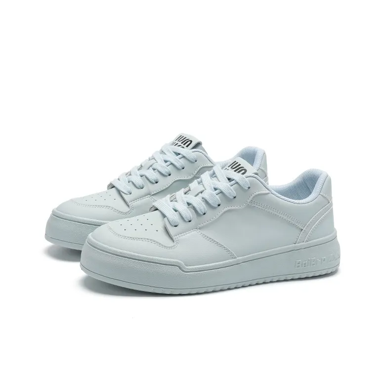 FOREVER 21 Anti Slip Wear Resistant Lightweight Breathable Height Increasing Low Top Skateboard Shoes Unisex-1