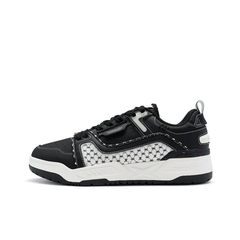 XTEP Wear Resistant Low Top Basketball Shoes Men's Black/Sail White-0