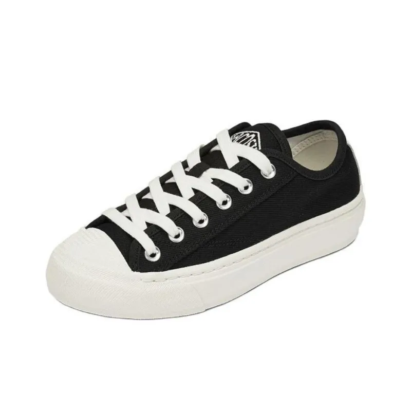 LACOSTE Low Top Canvas Shoes Women's Black-1