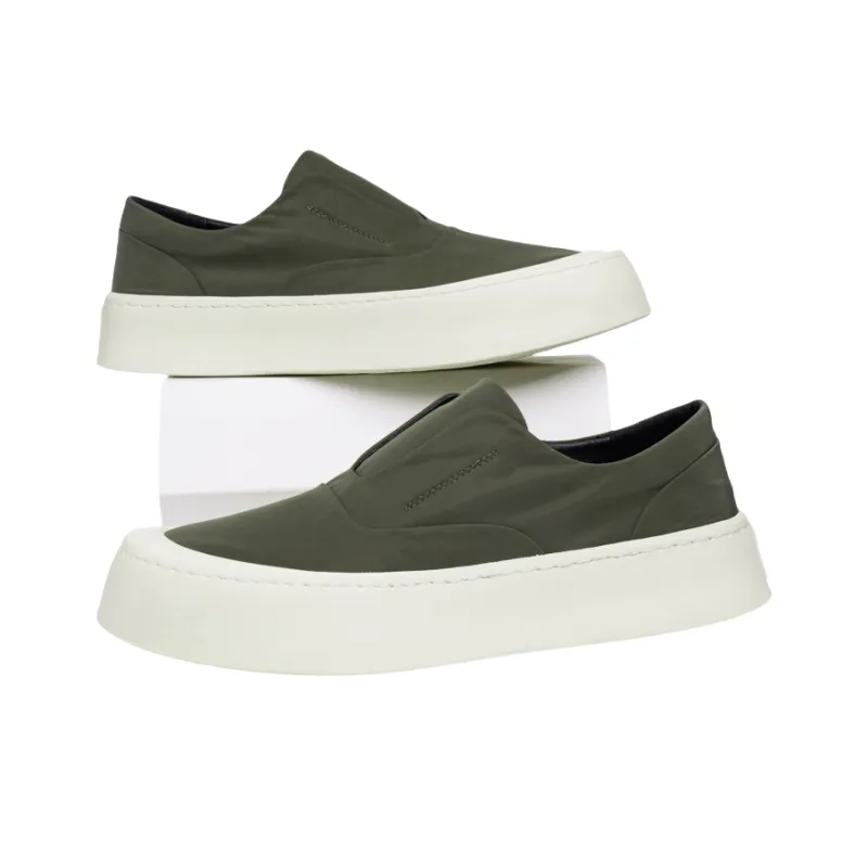 A Fairy Tale Of A Pair Of Shoes Anti Slip Wear Resistant Low Top Canvas Shoes Men's-12