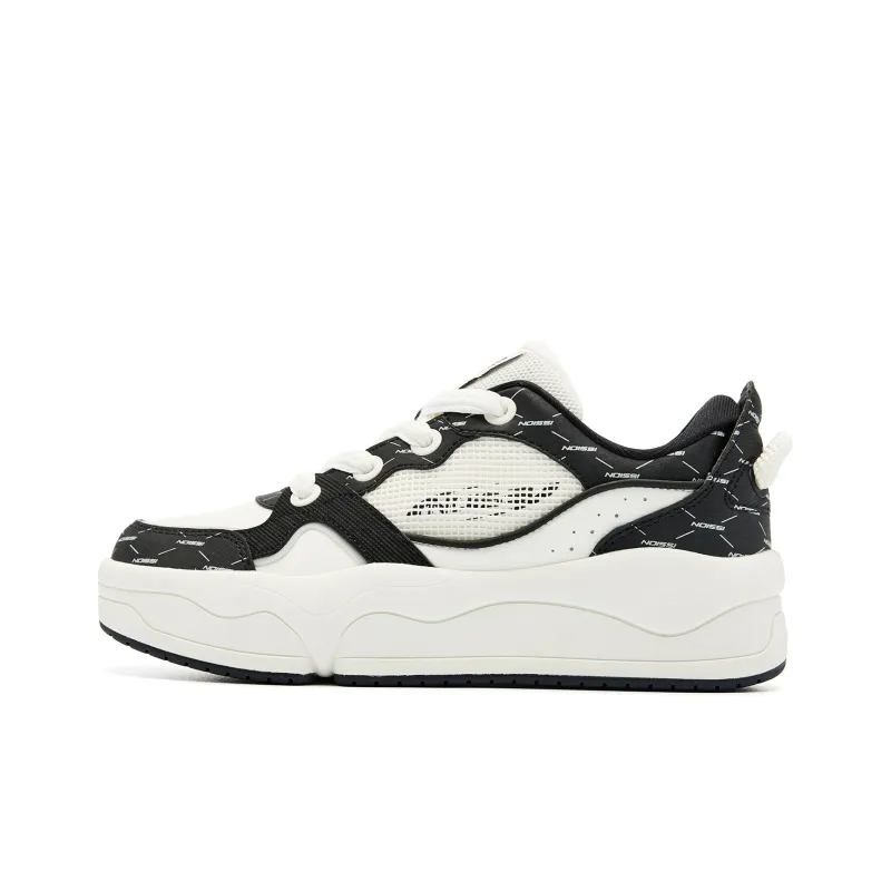 QIAODAN Cheese Shoes Slip Resistant Balanced Lightweight Low Top Skateboard Shoes Women's Ivory Black-0