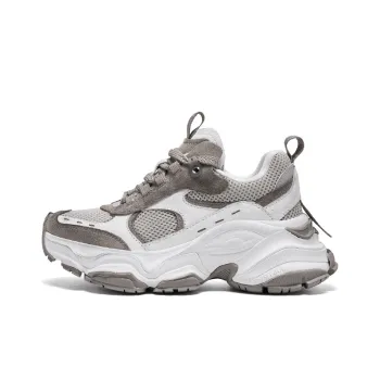 CHERYKALLY Wear Resistant Coverage Low Top Chunky Sneakers Women's