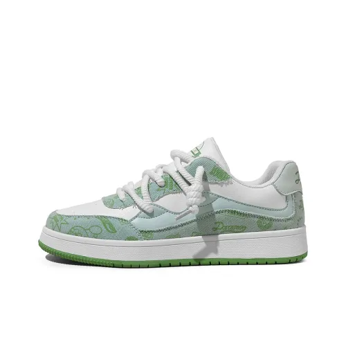 DoraemonA Low Top Skateboard Shoes Unisex