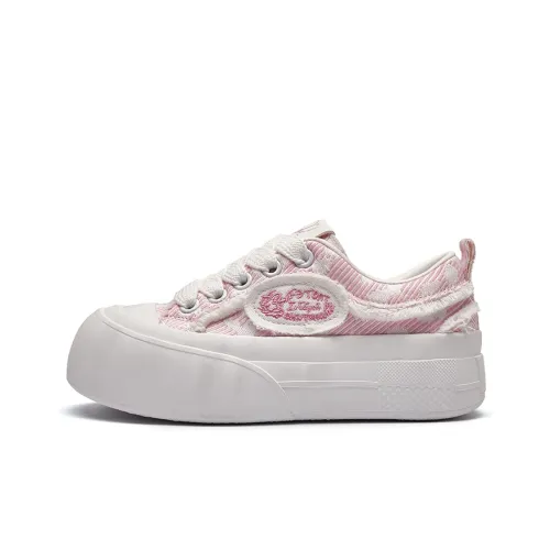 La Chapelle Height Increasing Breathable Low-Top Canvas Shoes Women's
