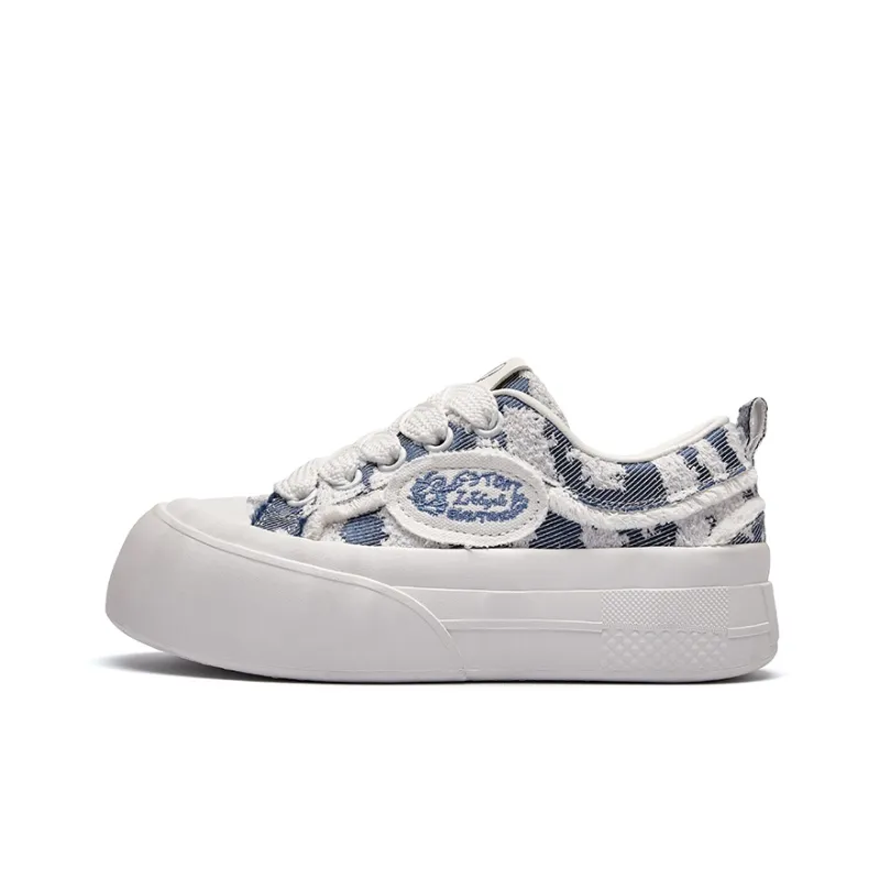 La Chapelle Height Increasing Breathable Low-Top Canvas Shoes Women's-24