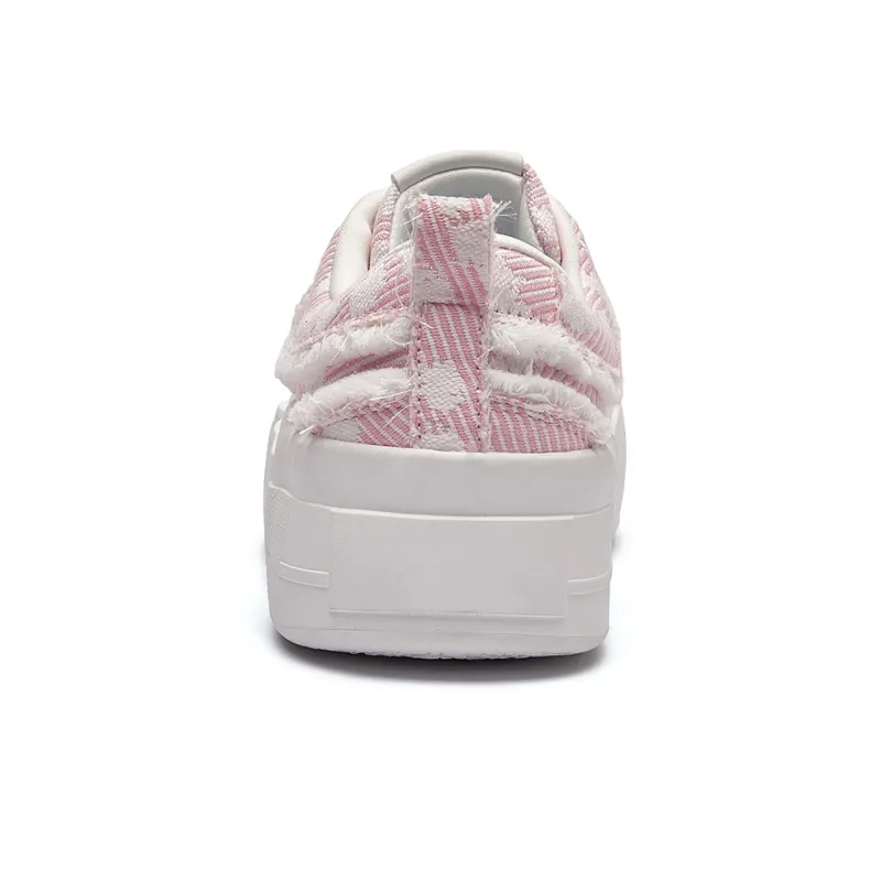 La Chapelle Height Increasing Breathable Low-Top Canvas Shoes Women's-3