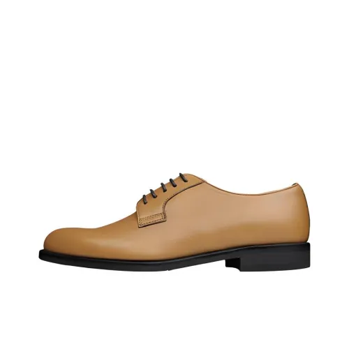 Regal Dress Shoes Women's Low-Top Light Brown