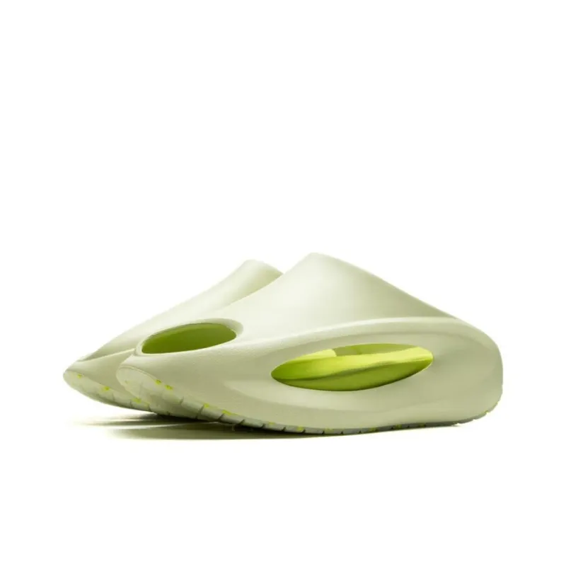 LiNing Yun You Slay Slip Resistant Abrasion Resistant Slide Slippers Unisex Light Fruit Green-2