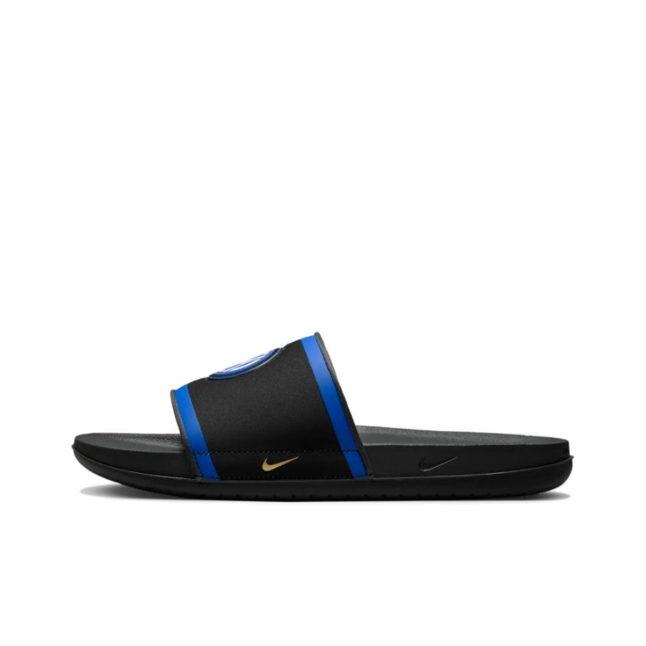 Black and blue nike slides deals