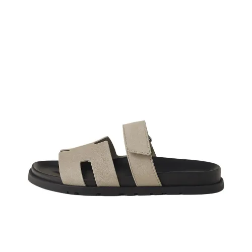 HERMES Chypre Slide Slippers Men Gray