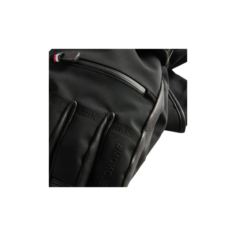 Moncler Logo Patch Panelled Gloves-3
