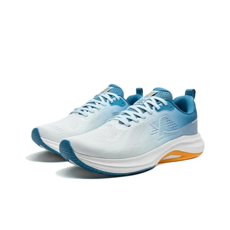 XTEP Wear Resistant Low Top Running Shoes Men's-1