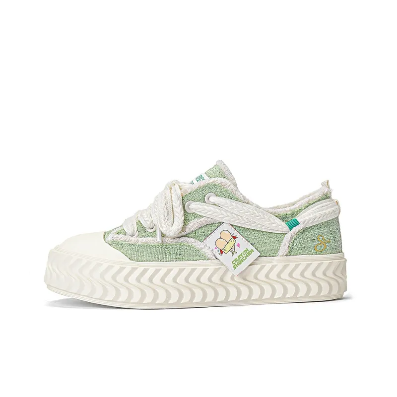 Crayon Shinchan Low Top Canvas Shoes Women's-14