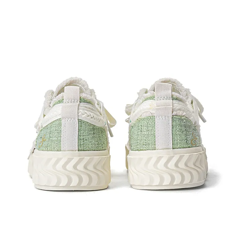 Crayon Shinchan Low Top Canvas Shoes Women's-16
