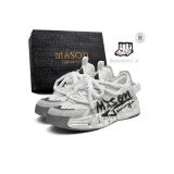 White (Graffiti)