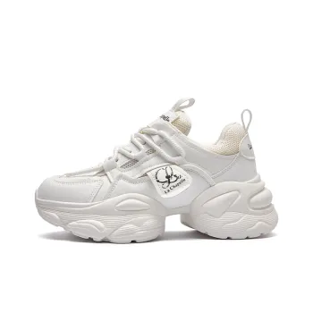 La Chapelle Height Increasing Abrasion Resistant Breathable Low Top Chunky Sneakers Women's