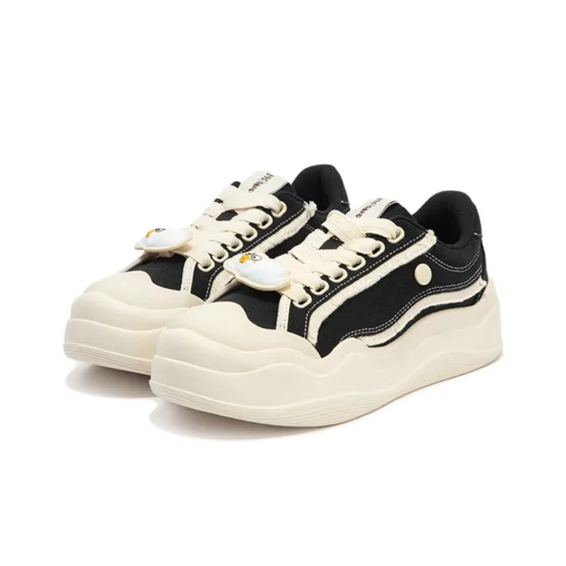 361° Anti Slip Wear Resistant Low Top Skateboard Shoes Women's Black White-2
