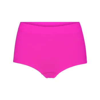 SKIMS SOFT SMOOTHING SEAMLESS BOY SHORT Underpants Women's Fuchsia/Fuchsia