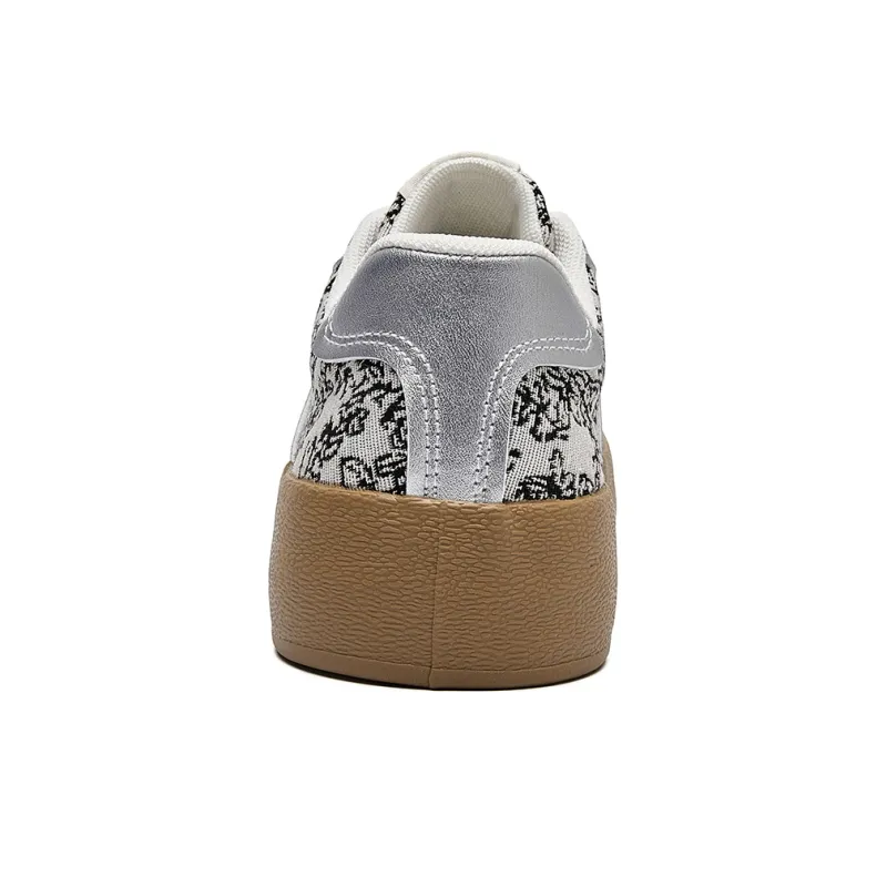 La Chapelle Height Increasing Wear Resistant Low Top Skateboard Shoes Women's-3