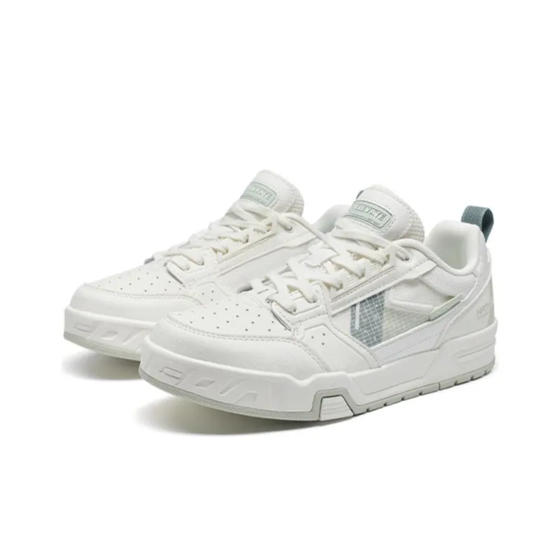 XTEP Tianji IV Slip Resistant Low Top Skateboard Shoes Women's White Green-1