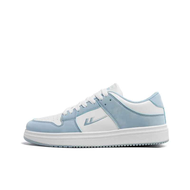 Warrior Lightweight And Breathable Low Top Skateboard Shoes Men's White Sky Blue-0