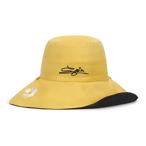 Cranta Komeia Bucket Hats Women's