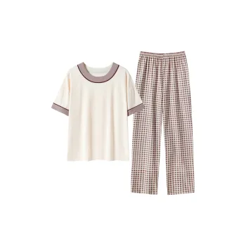 Close-fitting Areas Pajama Set Women's Image Color